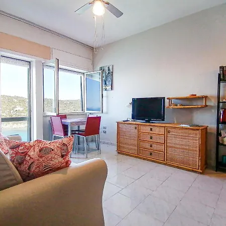 Apartamento Rooster Home's Santa Teresa Gallura