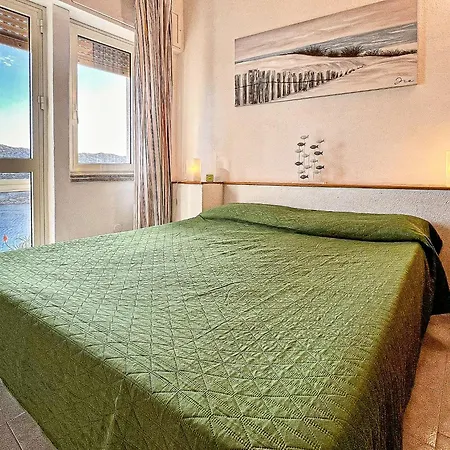 Rooster Home's Apartamento