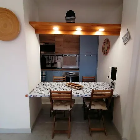 Rooster Home's * Santa Teresa Gallura