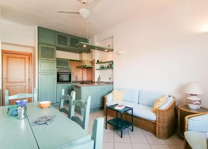 Апартаменты Rooster Home's