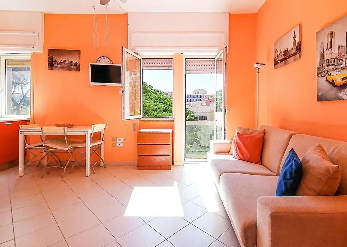 Rooster Home's * Санта-Тереза-Галлура