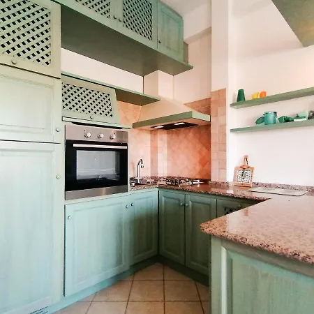 Rooster Home's Apartment