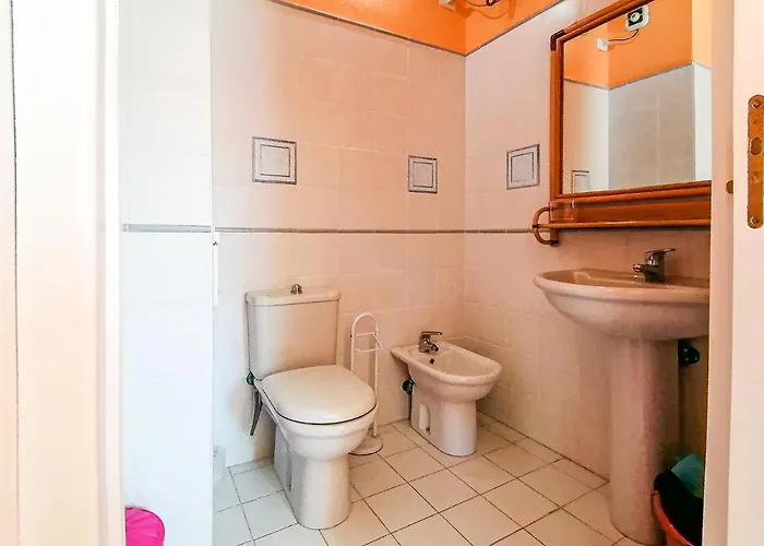 Rooster Home's Apartman